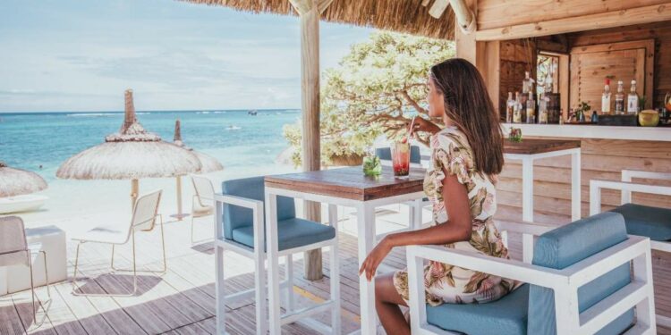 Long Beach 5* y Ile Aux Cerfs Golf Club, ganadores del premio Luxury Life Awards