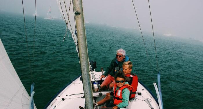 Los mejores destinos para navegar con niños
