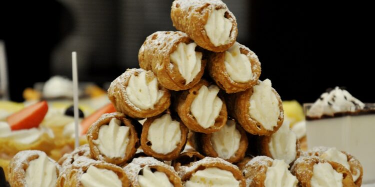 Sicilian Cannoli