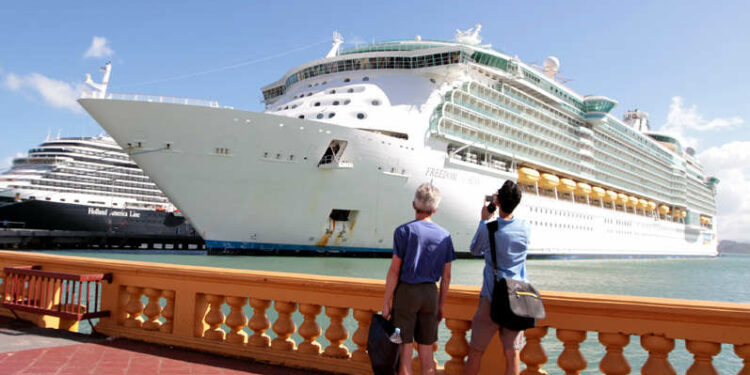 Más de 20,000 pasajeros de cruceros en la Isla en un solo día – NotiCel – La verdad como es – Noticias de Puerto Rico – NOTICEL