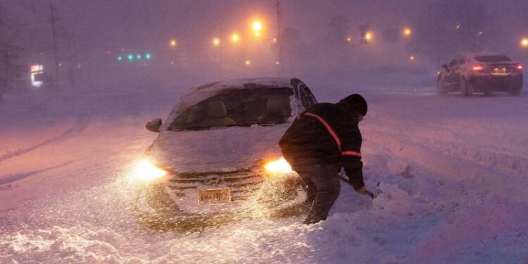 Nieve, fuertes vientos y alerta para millones en EE.UU. durante la semana de Navidad