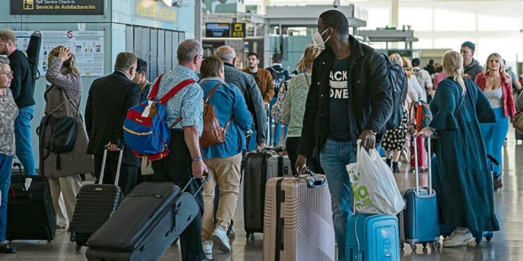 No hay vuelos para tantos turistas