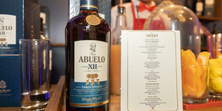 Ron Abuelo presenta una nueva apuesta premium: Three Angels