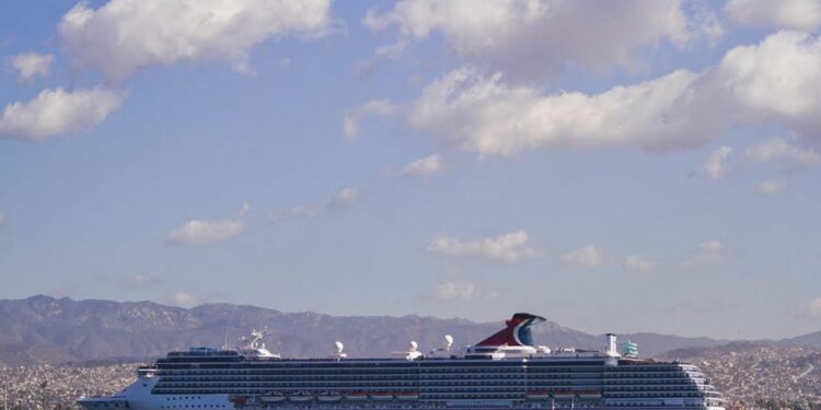 Se esperan arribo de 35 cruceros a Ensenada en el mes de enero