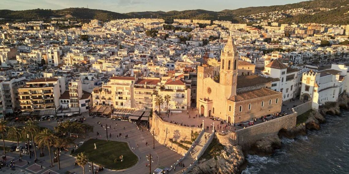 Sitges, el destino ideal para teletrabajar y disfrutar del sol esta Navidad