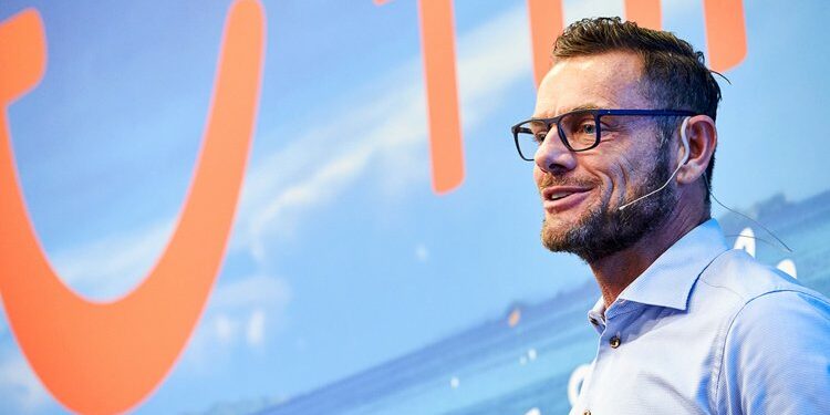 El director de Ventas de TUI insiste “Necesitamos a los agentes de viajes”