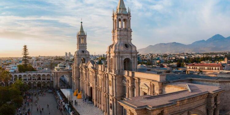 Turismo | Viajes | Pocas cancelaciones de viajes por bloqueos, pero alertan posible impacto en el exterior | ECONOMIA