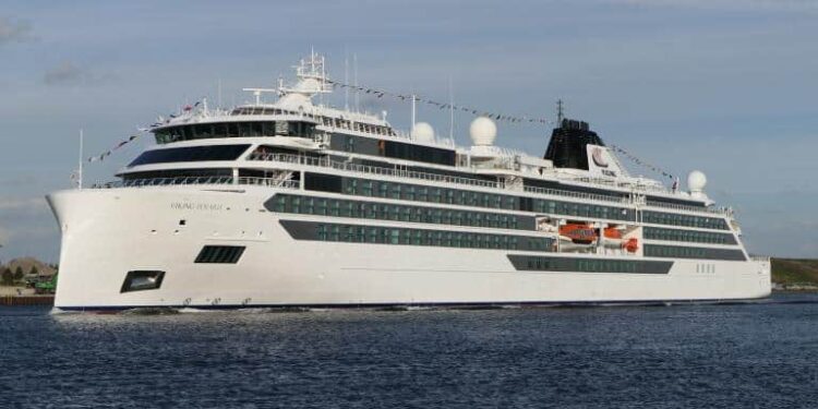 Un hombre murió en un crucero que viajaba a la Antártida