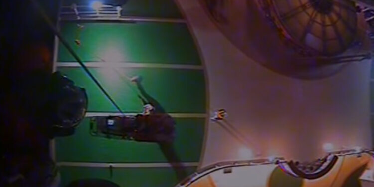 VIDEO: Rescatan a hombre que sufrió derrame cerebral en crucero de SD