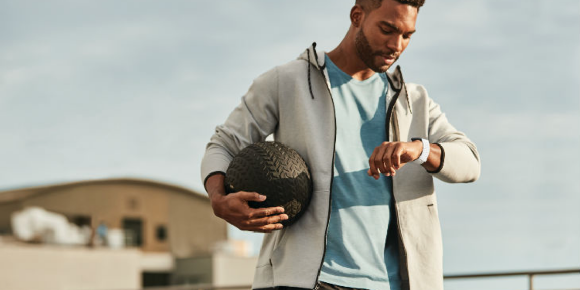 Datos de Fitbit “Resumen Anual” + “Intenciones” de Año Nuevo Recibidos
