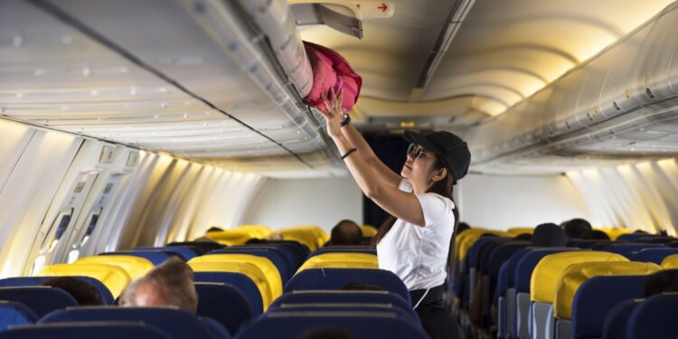 ¿Viaje en avión? Esto no debes llevar en tu equipaje de mano