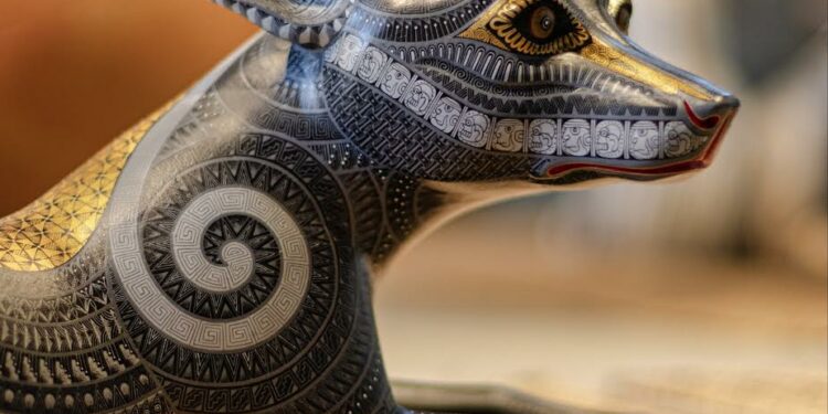 Loco Tequila lanza una botella edición especial inspirada en la flora y fauna del paisaje tequilero
