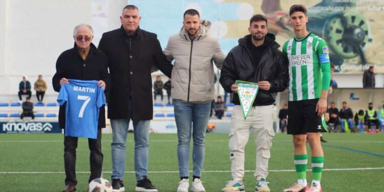 1-0: Ni con Juan Cruz coge velocidad de crucero el Betis Deportivo