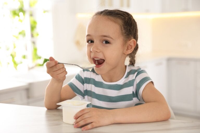 12 botanas saludables para dar a tu hijo