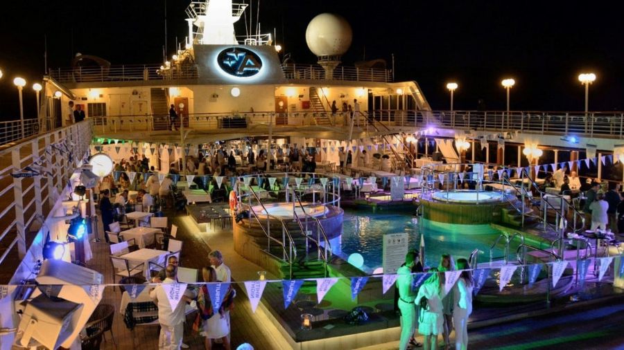 Azamara Pursuit”