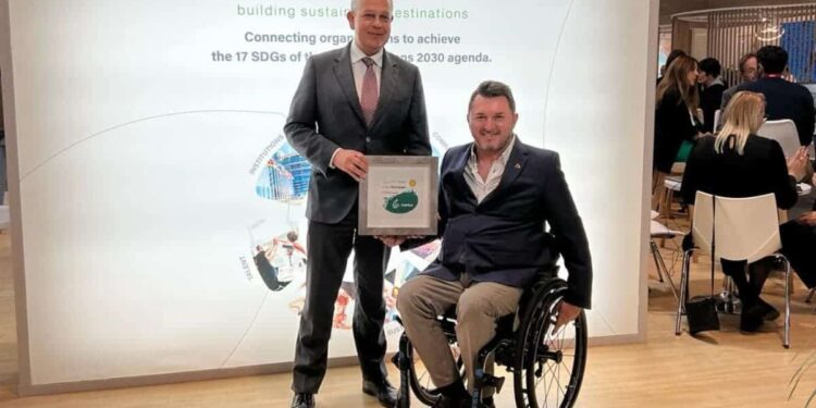 PREDIF premia la labor de Viajes El Corte Inglés en materia de turismo accesible