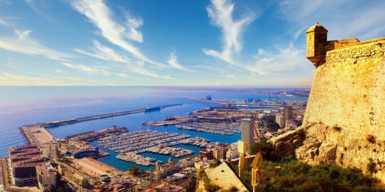6 destinos con encanto donde viajar en invierno en España