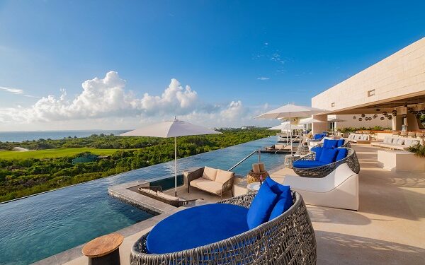 ATELIER Playa Mujeres se incorpora al reconocido programa “Signature Travel Network”, reafirmando su vocación de crear experiencias memorables para el turismo de lujo