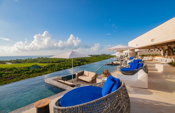 ATELIER Playa Mujeres se incorpora al reconocido programa “Signature Travel Network”, reafirmando su vocación de crear experiencias memorables para el turismo de lujo