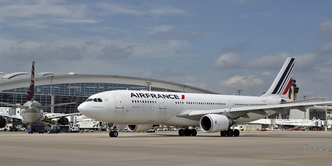 Para viajar por Air france ahora es mas fácil a través de Whatsapp con sus clientes