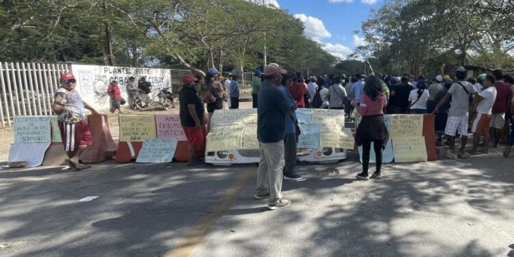 Afectaciones en agencias de viajes por los bloqueos hacia Chichén Itzá