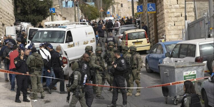 Al menos siete muertos tras un ataque palestino a una sinagoga en Jerusalén - El mundo
