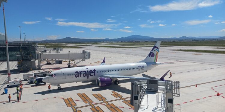 Arajet incursiona en los servicios de asistencia de viajes