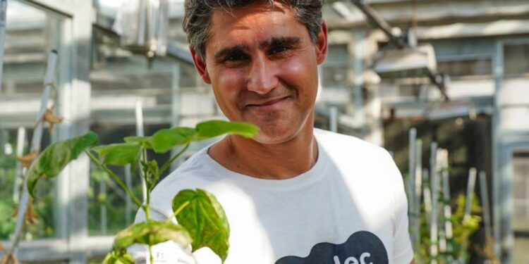 Argentino quiere revolucionar los cultivos con ADN animal | ECONOMIA