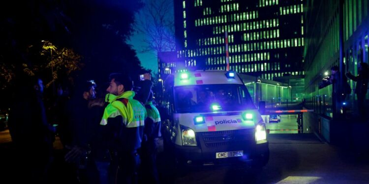 Así cayó Alves en la 'trampa' de los Mossos para que regresara a España