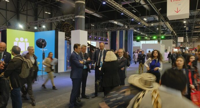La imagen tiene un atributo ALT vacío; su nombre de archivo es Ambiente-en-Fitur-2023-1.jpg