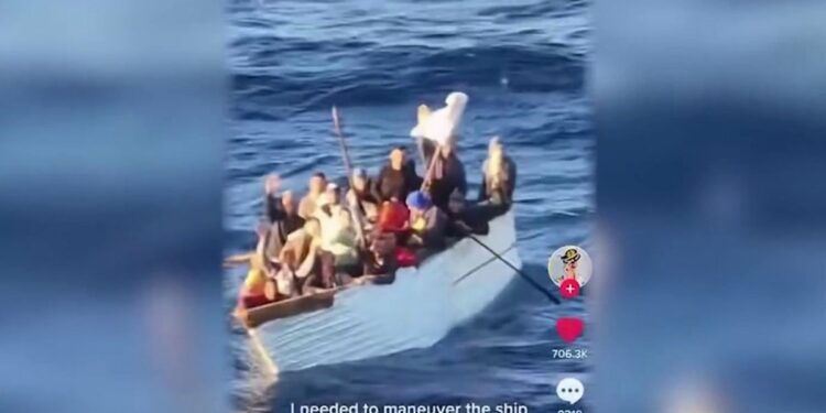 Capitana de crucero narra rescate de balseros en altamar – Telemundo Miami (51)