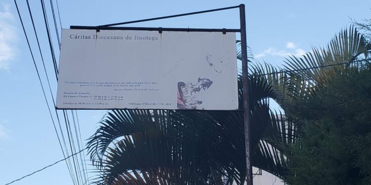 Cáritas de Jinotega «agoniza» porque Gobernación retiene aval para que siga operando