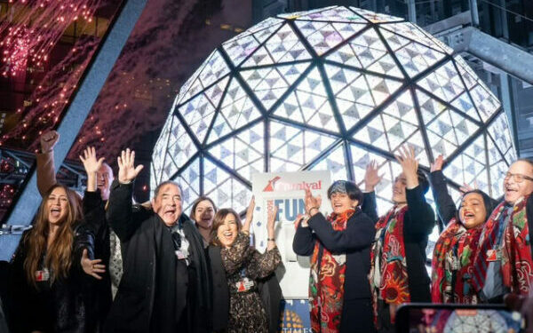 Carnival en Times Square ⋆ Noticias de Cruceros