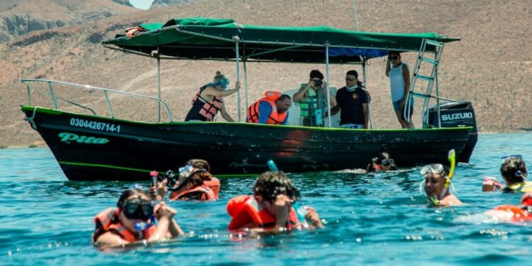 Cierre de puertos en La Paz provocó pérdidas en tours