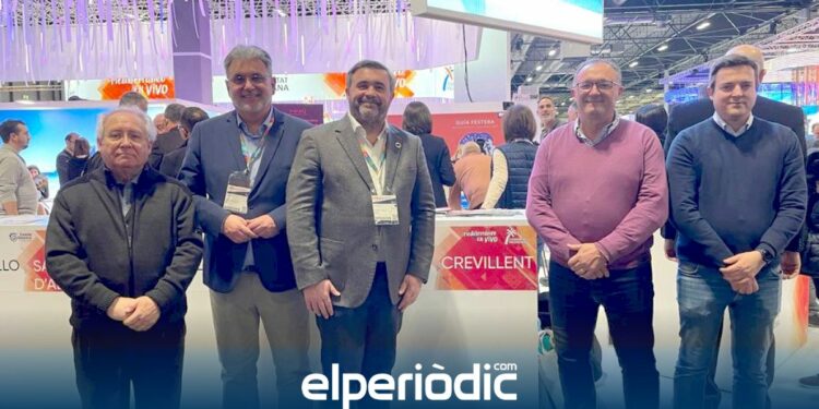 Crevillent promociona en FITUR sus recursos naturales, festivos y culturales para potenciar el turismo familiar