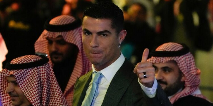 Cristiano Ronaldo y su vida de rey: pagar $300.000 por un mes de hospedaje en lujosa suite