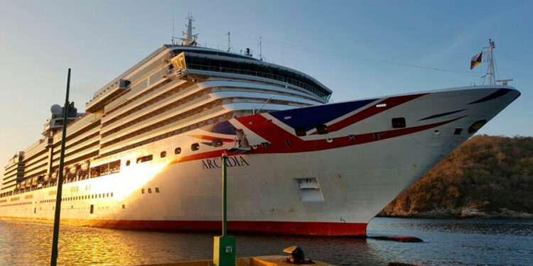 Crucero Arcadia hará escala mañana en Manzanillo; llegará con más de mil 700 turistas internacionales | AFmedios .
