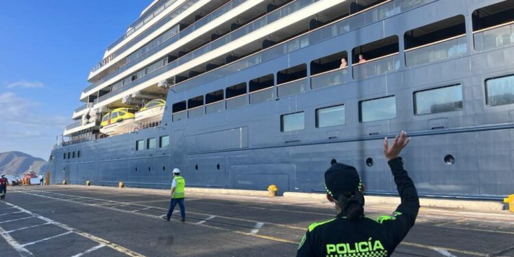 Crucero Evrima arribó a Santa Marta este lunes 