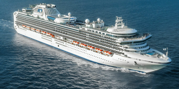 Crucero Sapphire Princess opera a la gira en Punta Arenas