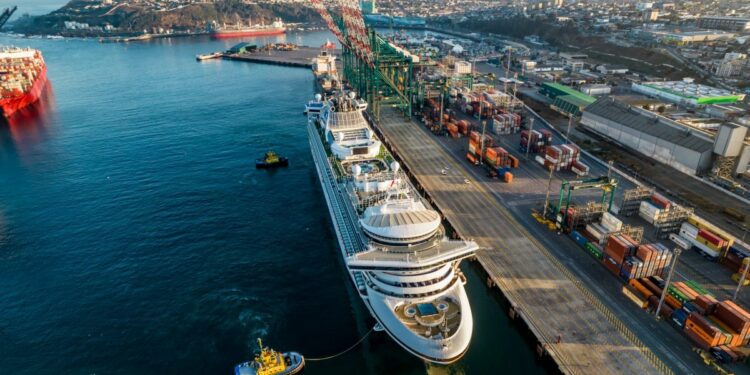 Crucero Sapphire Princess recala a DP World San Antonio
