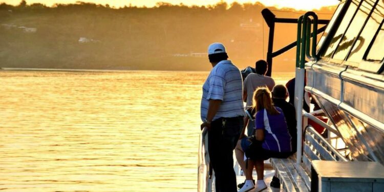 Cruceros Iguazú: Tres países, dos ríos y un lugar