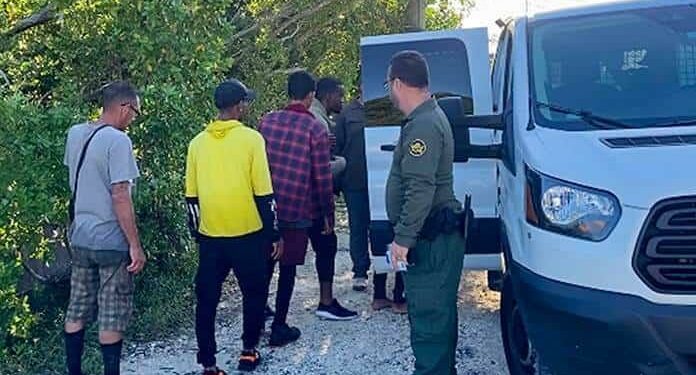 Cruceros rescatan a más migrantes en Florida