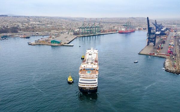 DP World San Antonio atiende a crucero Ms Volendam de Holland America Line