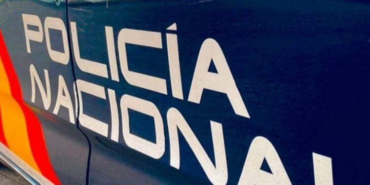 Desarticulan una organización criminal internacional supuestamente dedicada a envío de cocaína a Europa mediante veleros