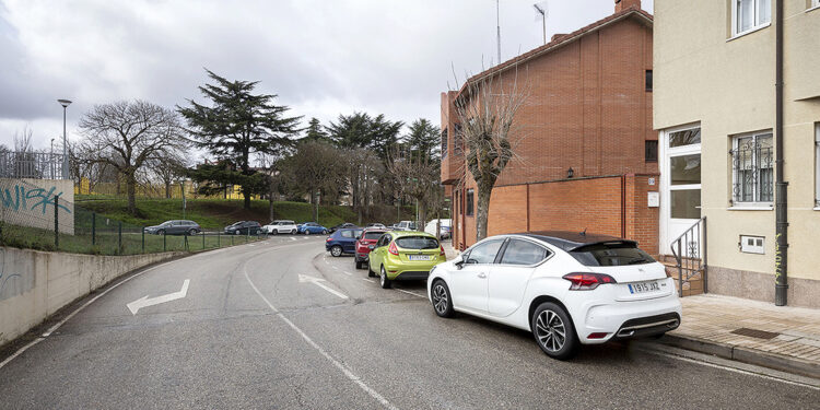 Detención de película en el barrio burgalés del Crucero durante el intercambio de 10 kilos de hachís