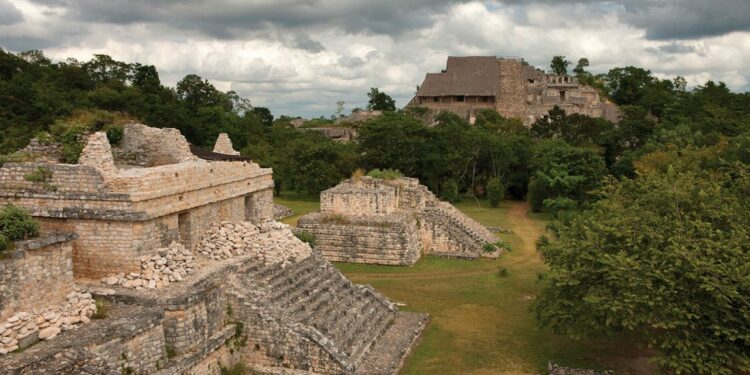 Ek Balam, la zona arqueológica de alternativa tras las protestas en Chichén Itzá