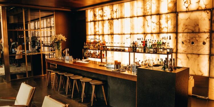 El Hotel Urban y el Villa Real proponen un Día de los Enamorados con experiencias de gastronomía, coctelería y su propuesta de Arte