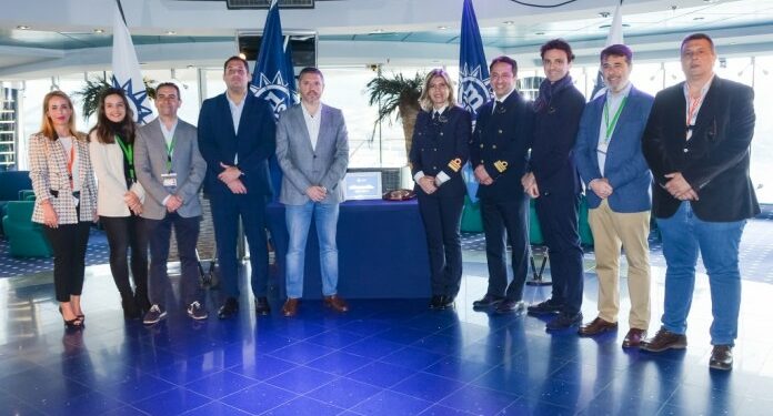 El Puerto de Ceuta recibe a su primer crucero de la temporada, el MSC Lirica