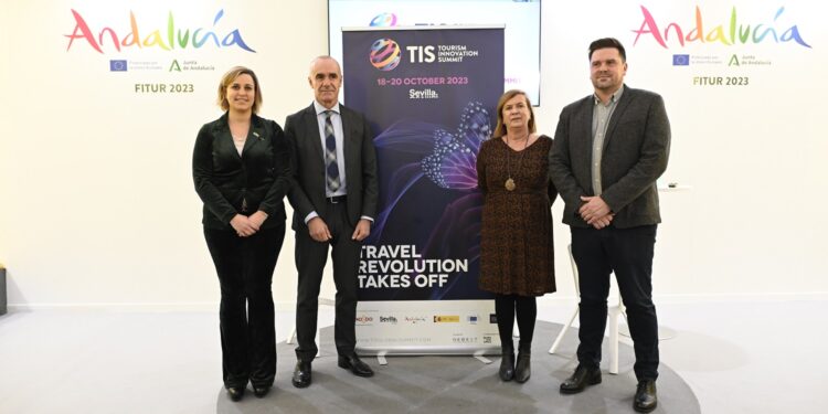 El congreso de innovación y tecnologías aplicadas a la industria turística TIS aumentará la superficie expositiva en su edición de este año, con 10.000 metros cuadrados, tras el creciente interés de las empresas por exponer sus novedades en este escaparate mundial de Sevilla