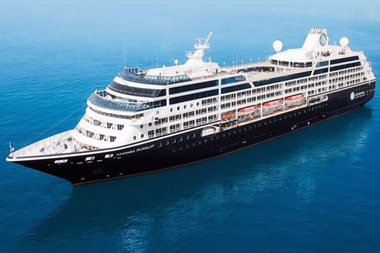 El crucero llegó con 564 parejas al país